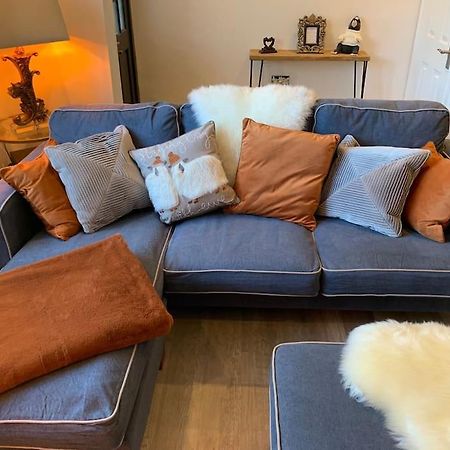 Renovated Miner’s Cottage - family&dog friendly Abertillery Eksteriør billede