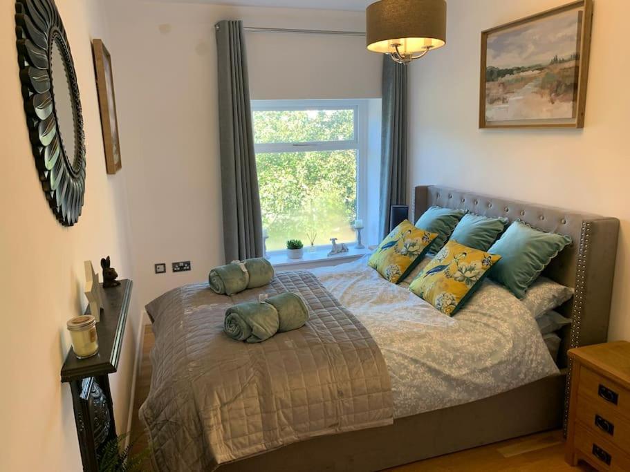 Renovated Miner’s Cottage - family&dog friendly Abertillery Eksteriør billede